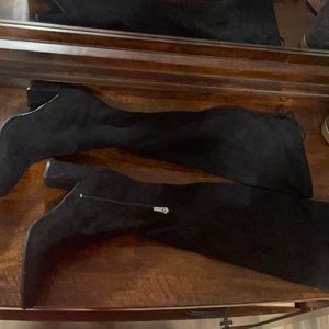 8.5 women’s heeled boots